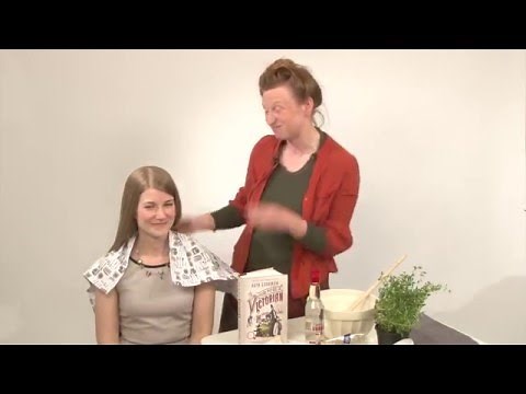 Ruth Goodman's Victorian Hairstyling 101