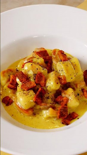 Better than Pasta? Gnocchi Carbonara (The Authentic Way)