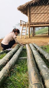 Start membuat dapur rumah bamboo dilereng bukit yang sejuk. #Petualang #Ngebolang #Kerajinanbambu #Berkemah #Hutan #alam #Kreatif #inovatif #pemula #monetisasi #instream #reels #FacebookPro #Semuaorang #International #creator #Viral | Nurul Ilmi