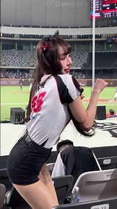 林襄 喵喵拳 #林襄 #大巨蛋 #棒球 #cheerleader #台湾野球チア