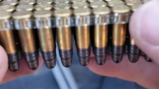 鲁格 22/45 Lite 手枪