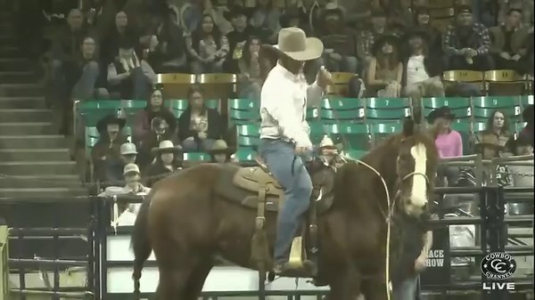 Austin Hurlburt was the first cowboy out and his 8.2-second run holds up! He wins the opening round in Tie-Down Roping at the National Western! | CowboyChannel