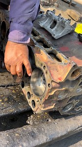 6 cylinder diesel engine sleeve piston fitting #engine #mechanic #pistonengine #mechaniclife #enginering #tips #trucks | Auto Engine repairing