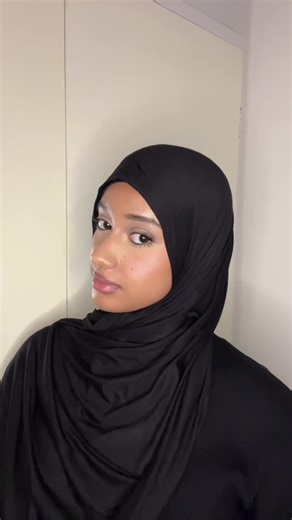 Instant Hijab Tutorial: Effortless Styling Tips
