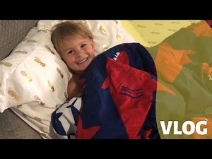 MY TODDLER WONT STOP PEEING THE BED