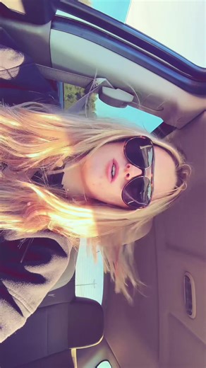 MAL PAL (@malloryirvin27)’s videos with Times Like These - Addison Rae