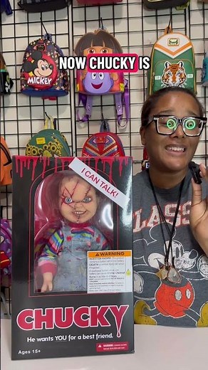 🔪 Chucky’s Back! | Child’s Play Talking Mega-Scale 15” Doll Unboxing & Close-Up 😈