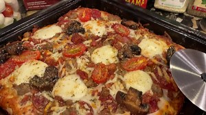“It stands up to being doctored up!” Authentic Motor City Pizza Co., in your grocer’s frozen case. Authentic Motor City Pizza Co. | Jason Carr
