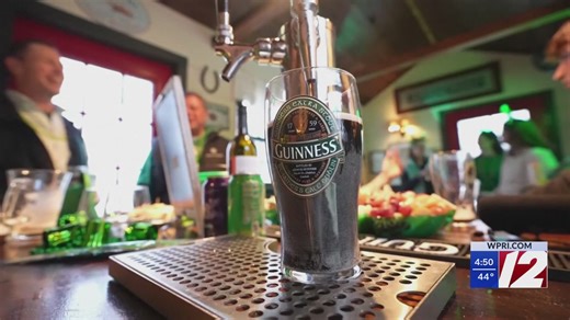 Mini Irish pubs bring St. Patrick’s Day to revelers