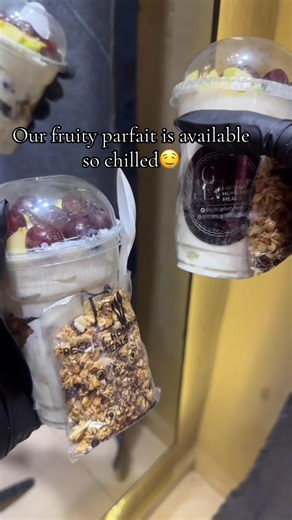 #One taste and it’s over 😍” This is why we do it 💕” 🍓 Food-Lover Vibes Fresh. Fruity. Addictive 😋🍓#auchifoodvendor #fypシ゚