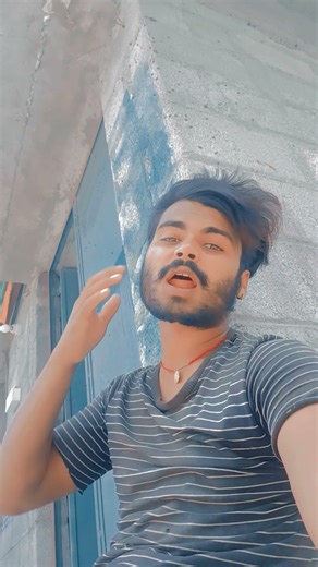 India me🤣😀 #comedy #youtubeshorts #funny #shortsfeed