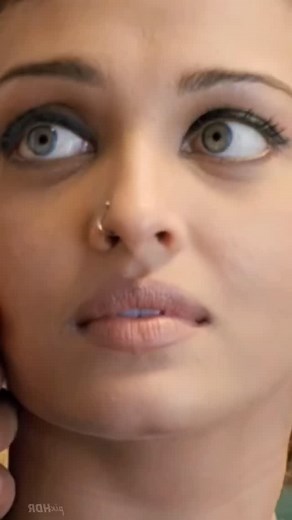 #aishwaryarai #aiart #bollywood #actress #saree #sareelovers #actress #sareelovers #sareehot #saree #hotactress | World Cinema Gallery