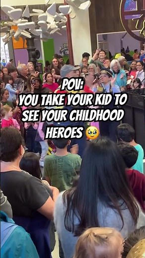 Disney's Choo Choo Soul has been celebrating their 20 year anniversary by popping up places🚂❤️