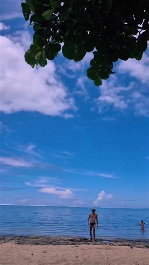 Iaorana Fenua tō'u Hēre iti e Allez une Journée Sur Notre Belle Polynésie, Nous avons la Chance d'être entouré de mer, donc il faut en Profiter, La Polynésie et ses Îles c'est ça, Une île, Une Culture, Une langue, et Ses Traditions ne l'oublions Jamais, Ia Ora Na, i ni'a i te Tū'a o to Tatou nei 'aï'a, Welcome in Polynesia Bienvenue en Polynésie Profitons de La Vie Enjoy Life and Relax Prenons Soin de Nous Mauruuru Te Atua Merci L'Univers #creatorsearchinsights #followersreelsfypシ゚viralシfypシ゚vir