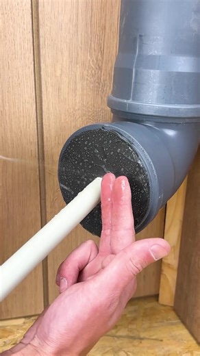 Handy Plumbing Hack | Crafty Panda