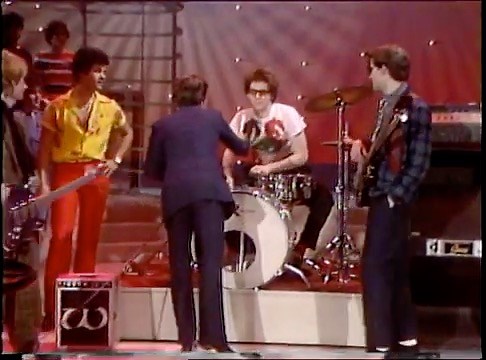 This day in #PiL history... May 17th 1980. PiL perform 'Poptones' and 'Careering' on American Bandstand. John invites the entire audience on stage to dance with the band. https://www.youtube.com/watch?v=hZLhqTzjpU | PIL