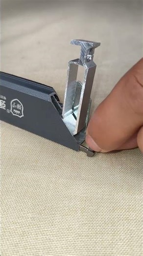 Specialized window screens for inward-opening windows, featuring child safety corners!#qiangning