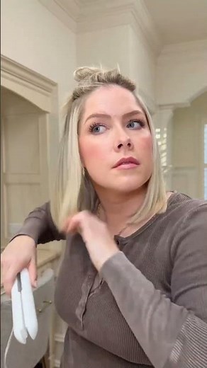 Hair with a Barely There Twist #hairstyle #haircurling #hairstyles #hairtutorial