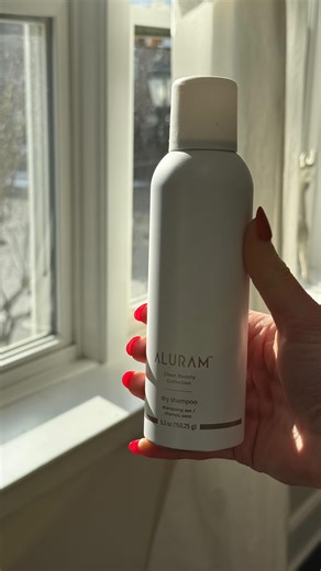 Grosse Pointe salon | Ivy Hair Co. on Instagram: "Wash day can wait. 🤫 This is the dry shampoo we actually keep on our shelves because it works! Absobing oil without buildup, adding soft lift, and never leaving that heavy, chalky feel. Perfect for extending your blowout, refreshing between workouts, or just buying yourself another good hair day. Stylist-approved. Client-loved. Grab it from your stylist at your next visit with us or inquire about online purchasing 💋 #michigansalon #ivyhairco #g