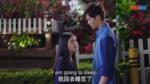 The boss coaxed the angry Cinderella to go back with him, secretly kissed her and was seen by her parents 霸总哄生气的灰姑娘和他回去，偷亲她还被父母看到了 | 飞鸟影视