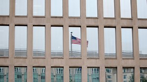 'Not a buyout': Attorneys and unions urge federal workers not to resign