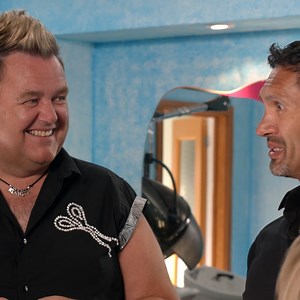 Troy makes a few *adjustments* to Kenneths uniform! ✂✂ | Benidorm