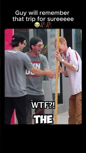 Magic mirror scare! Twin prank 😭🥀🥀