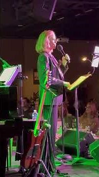 Cybill Shepherd sings Moonlighting 2025