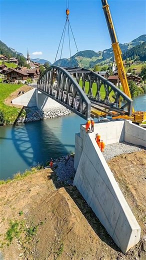 Step by Step Building an Arch Bridge