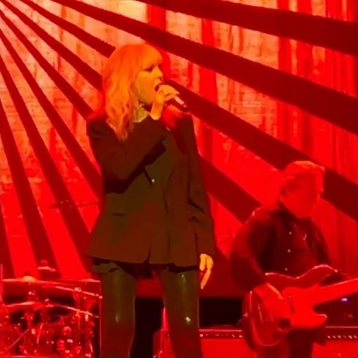 Pat Benatar is in a Do or Die Situation