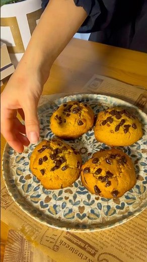 Homemade Molasses Chocolate Chip Cookies | Soft & Easy Recipe🍪