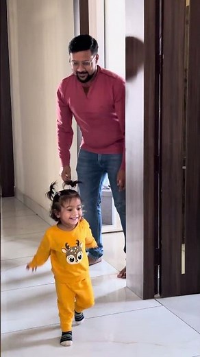 When Niyu plays with papa 🥰