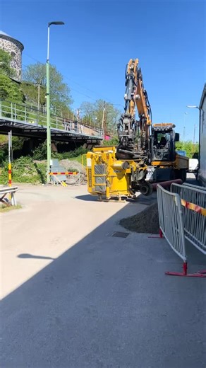 💨 tinbin = power precision! No strikes. No stress. Just safe digging around utilities. #tinbin #SafeDigging #UtilitySafety #ConstructionLife | tinbintc2