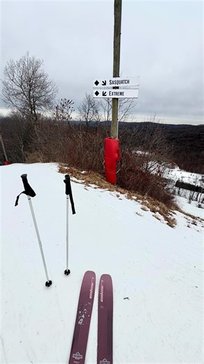 Bear Creek Mountain Resort on Instagram: "We got everything on our wishlist and more ❄️✨ Snow this evening into tomorrow?? The kind of weekend winter dreams are made of 😎 Slopes are open 9am-9pm this weekend (8:30am for season passholders & hotel guests) DJ in the Lodge 1–4 PM & Trail’s End Café 9 PM–12 AM this Saturday 🎶"
