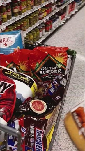 🔥 Shopping Day Finds | Hooters Wing Sauce Favorite Pick! 🍗