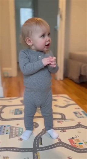 Baby’s “Alien Talk” — Dad, I Really Can’t Understand!#baby #funny #babyboy