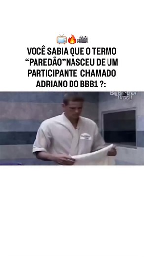 O termo “paredão”, que hoje é simplesmente uma das marcas registradas do Big Brother Brasil, não nasceu na produção do programa como muita gente imagina. Na primeira edição do reality, em 2002, o nome oficial usado para definir o momento de eliminação era “berlinda”. Era assim que o programa se referia aos participantes que estavam sob risco de sair da casa após a votação. Mas dentro do jogo, quem mudou isso foi um dos próprios participantes do BBB1. O brother Adriano Castro, conhecido como Didi