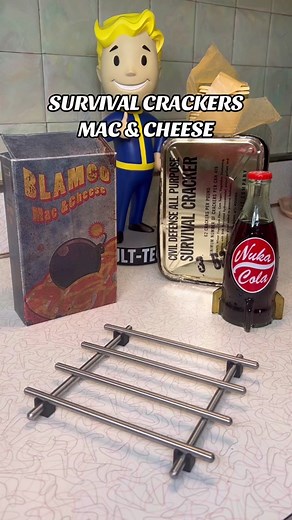 Baked Blamco Mac & Cheese with 60 year old survival crackers #fallout #mrsfallout #fallouttok