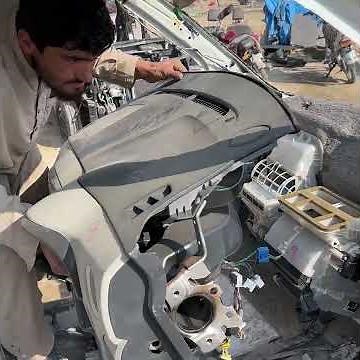 Complete Japanese Car Restoration! Scrapped Suzuki is Made Road-Ready Again with Basic Tools!