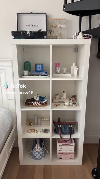 Aesthetic Room Tour with Olivia: Pretty Girly Bedroom Inspo