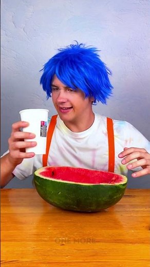 How to Eat a Watermelon | Hack from a PRO! 🍉
