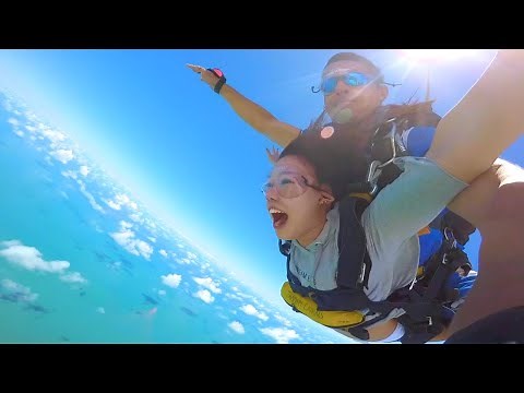 【スカイダイビング】オーストラリアのケアンズで15000ft(約4572m) グレートバリアリーフSkydiving