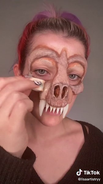 Transforming Into Folklore Creatures: Wendigo Makeup Tutorial