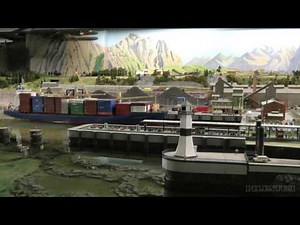 Model Railroad of Norway with cruise ship in HO scale