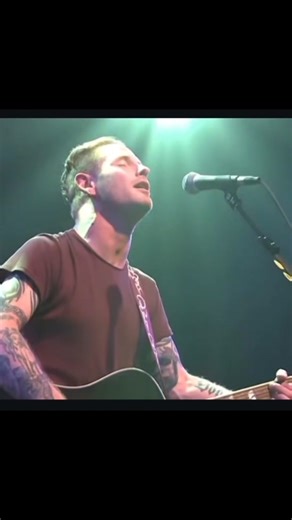 Corey Taylor canta Nutshell degli Alice in Chains. #coreytaylor #nutshell #cover #acoustic | Il Rock al tempo degli Dei