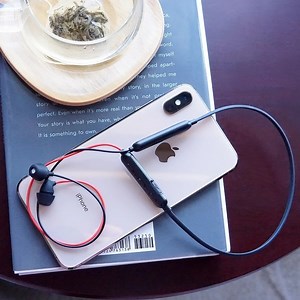 最高の睡眠。音が鳴る耳栓｢Sleeper Wireless｣はホントに痛みなく快眠できる！