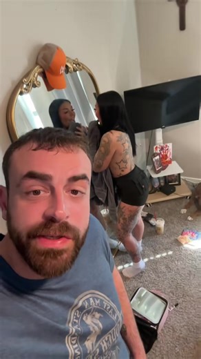 Since becoming my wife’s assistant iv become a man of many jobs. @Kell #kellanfletch #viral #husbandwife #couples