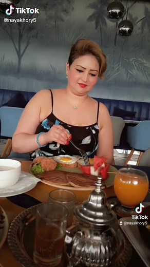 Vidéos de Naya Khory (@nayakhory5) avec son original - Naya Khory