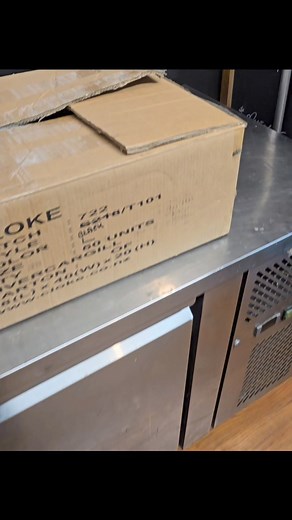 10K views · 184 reactions |  Merch has arrived!  Thank you to everyone who ordered I'll post your gears out today! Gosh we good at the cat walking thing. Almost as good as we are at dancing. Wonder if we should get side jobs as clothing models 樂藍 hahaha Thanks Team Mana Supplies Limited amazing service products as always! #merch #branding #warm #wintergears #catwalk | Kai Connoisseurs | Facebook