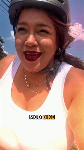 Your go-to beach cruiser with an upright riding position, wide tires, and a powerful motor.